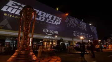 قمة المنافسة.. 4 بطولات تتقاسم 12 مليون دولار في كأس العالم الإلكتروني